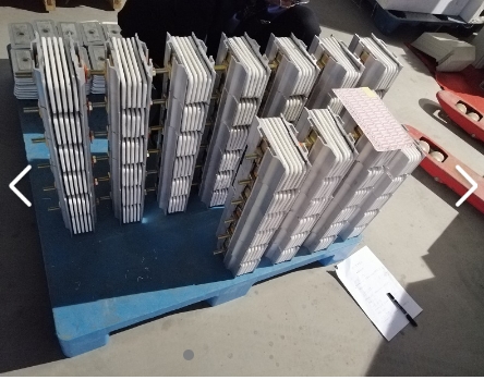 密集型哔咔漫画免费观看入口官网和封闭式哔咔漫画免费观看入口官网的区别（一）